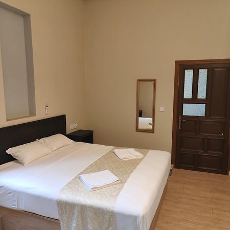 Hotel Royal Point Arugambay Arugam Bay Exterior foto