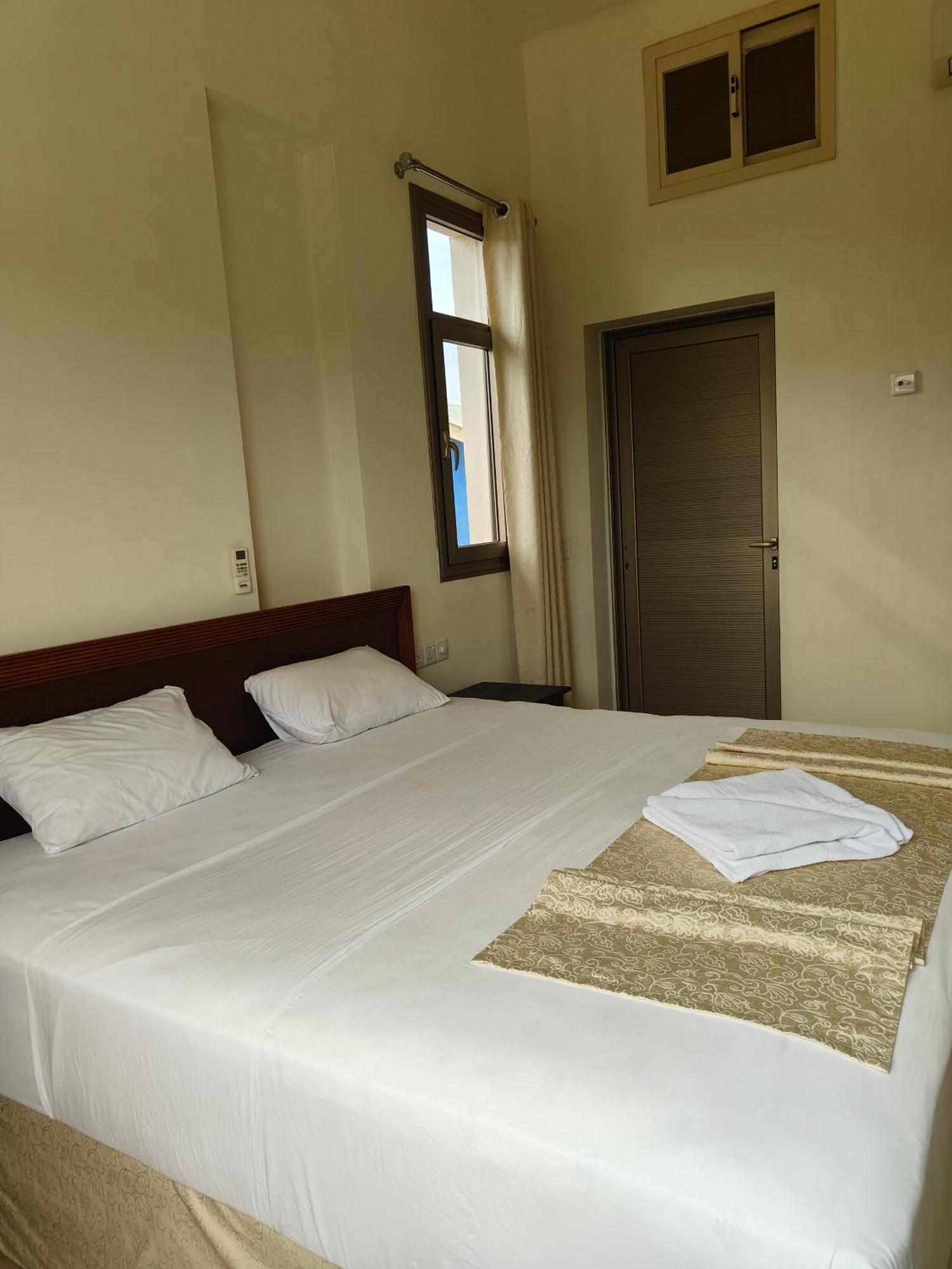 Hotel Royal Point Arugambay Arugam Bay Zimmer foto
