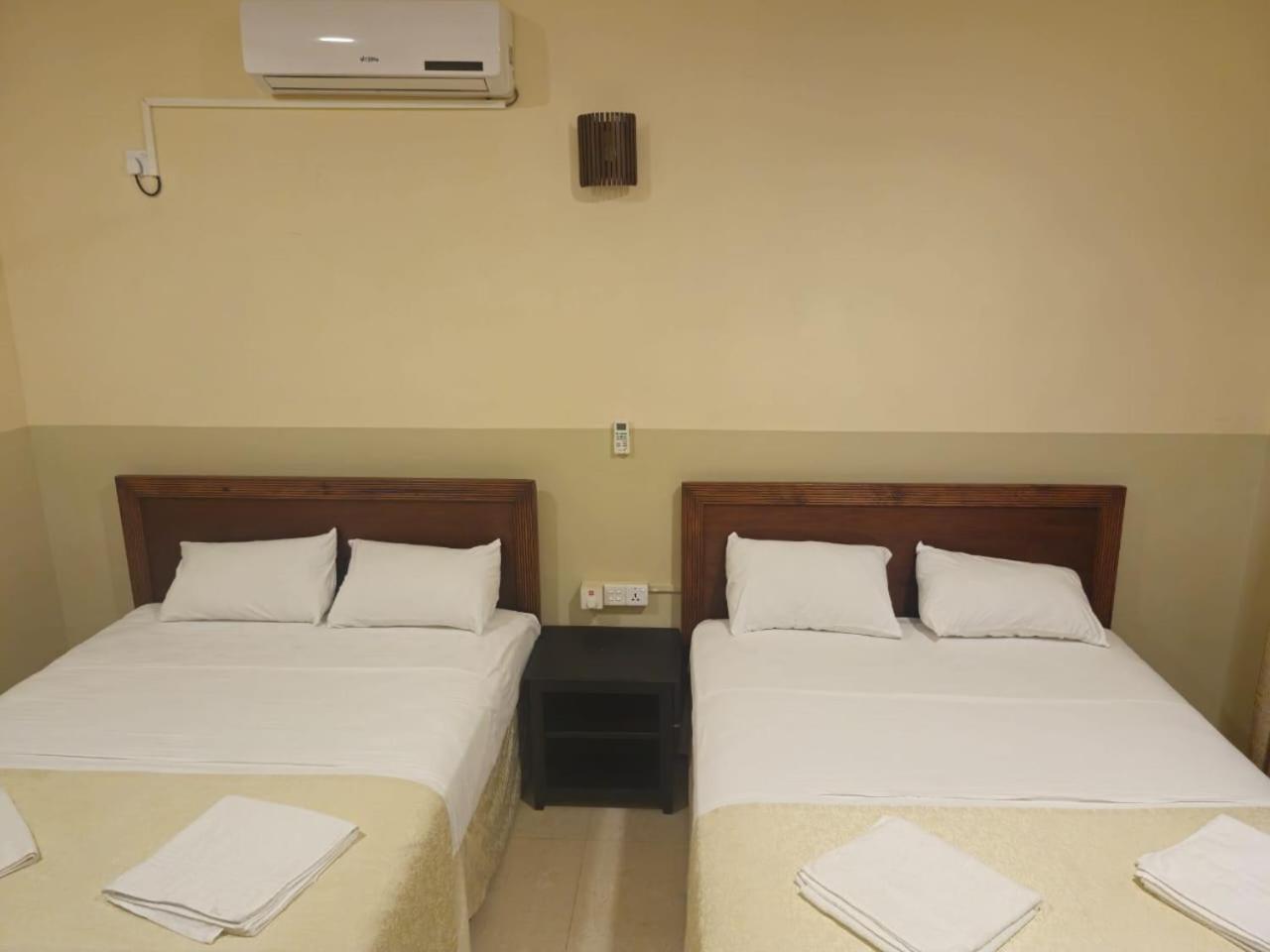 Hotel Royal Point Arugambay Arugam Bay Zimmer foto