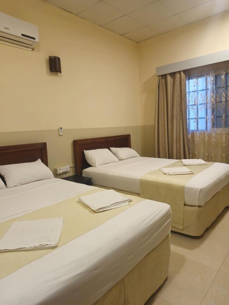 Hotel Royal Point Arugambay Arugam Bay Exterior foto
